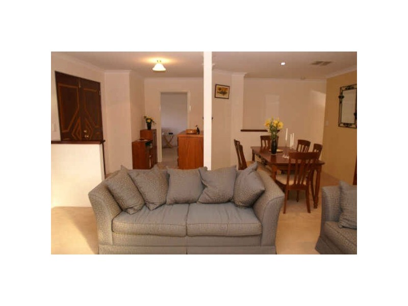 3 Hayton Mews, Atwell WA 6164