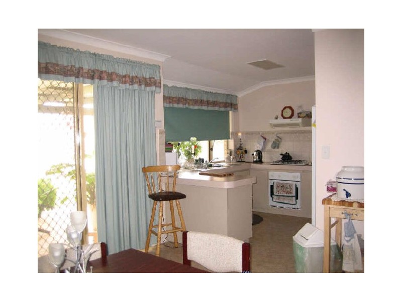 125 Brenchley Drive, Atwell WA 6164