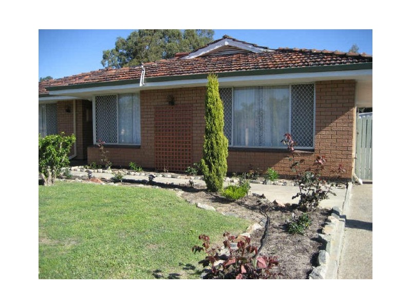 15 Lalor Road, Kenwick WA 6107