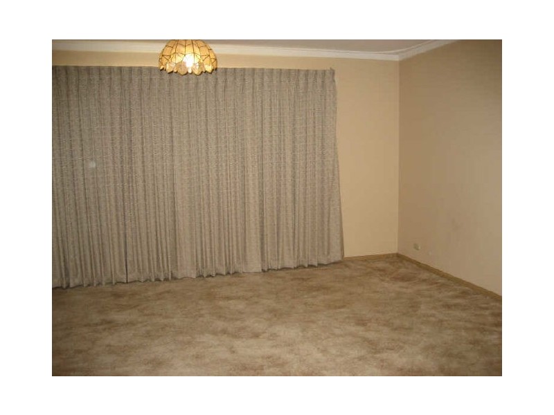 15 Lalor Road, Kenwick WA 6107