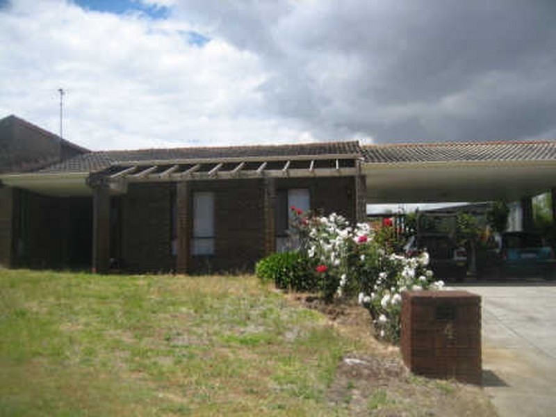 4 Goddard Way, Bull Creek WA 6149