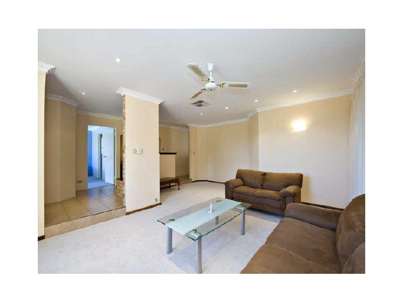 3A Classon Gardens, Leeming WA 6149