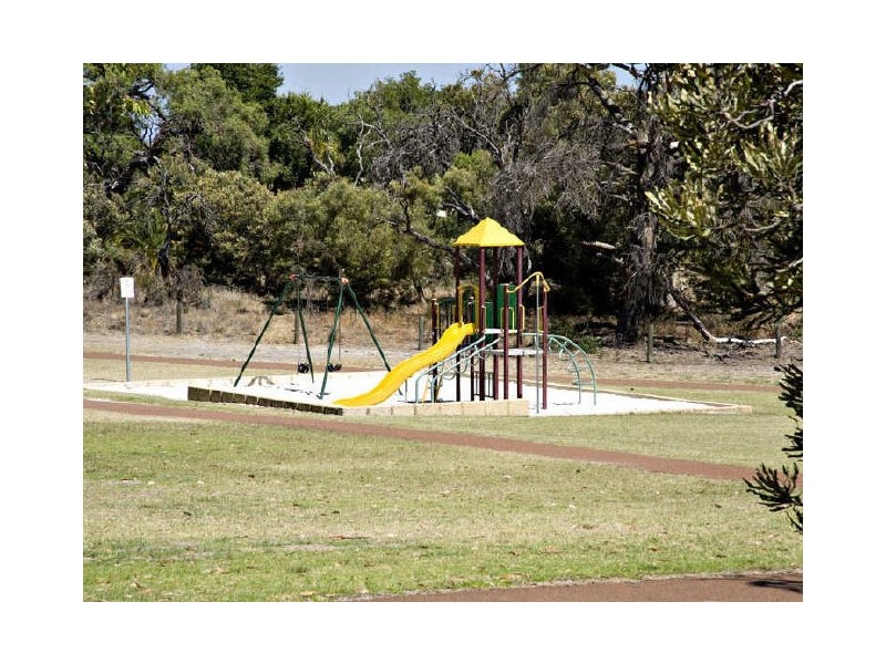 3A Classon Gardens, Leeming WA 6149