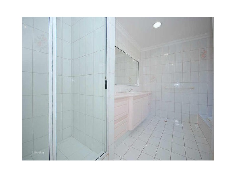 16 Bosworth Place, Leeming WA 6149