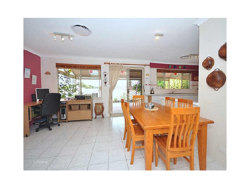 15 Cervantes Loop, Yangebup WA 6164