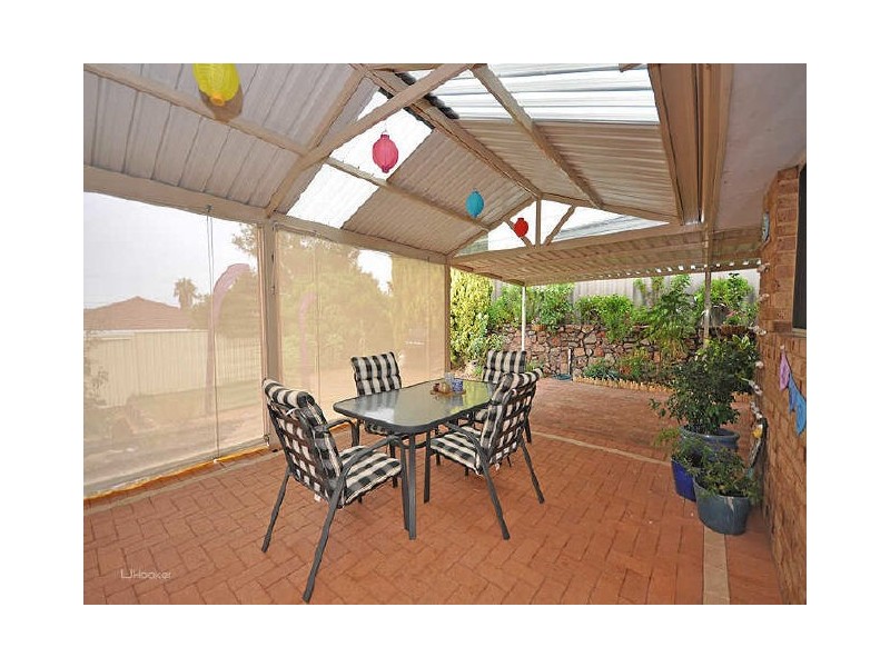 15 Cervantes Loop, Yangebup WA 6164