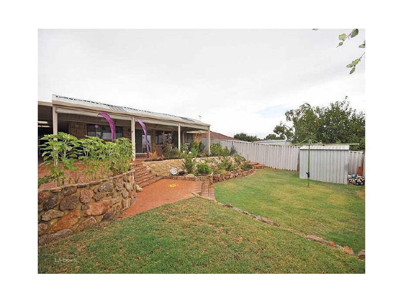 15 Cervantes Loop, Yangebup WA 6164