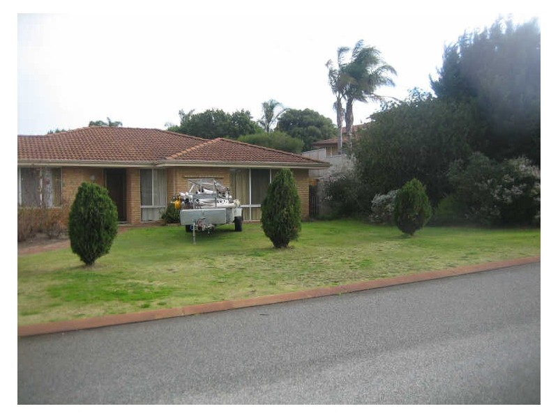 1 Stenton Court, Leeming WA 6149