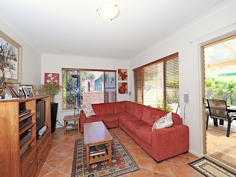 122 Beasley Road, Leeming WA 6149