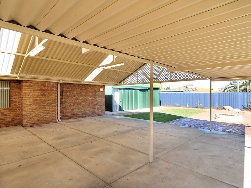 91 Aulberry Parade, Leeming WA 6149