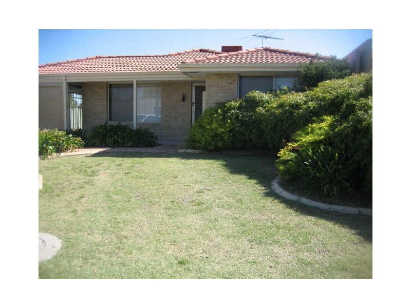10 Barcroft Court, Atwell WA 6164