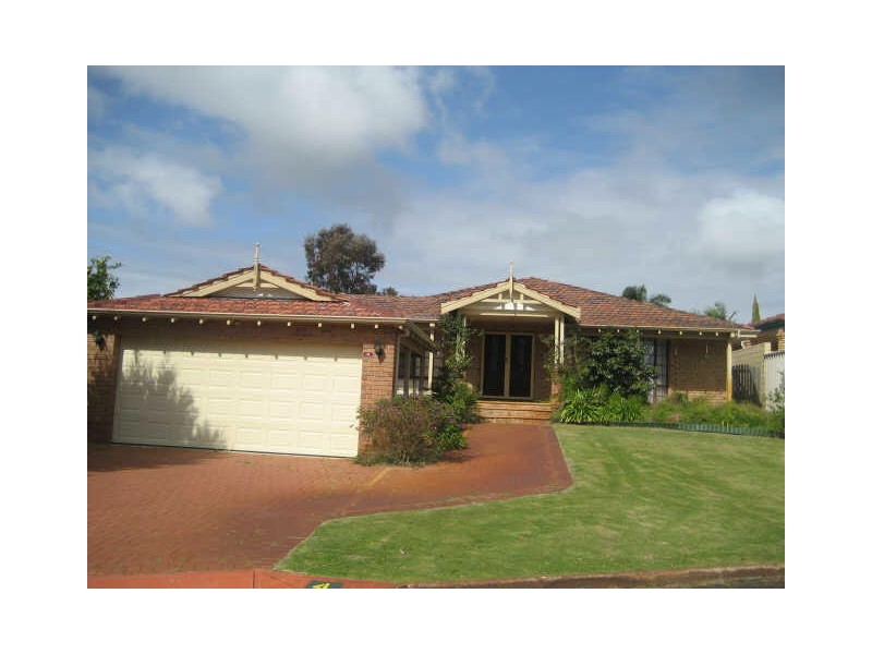 4 Mott Place, Bull Creek WA 6149