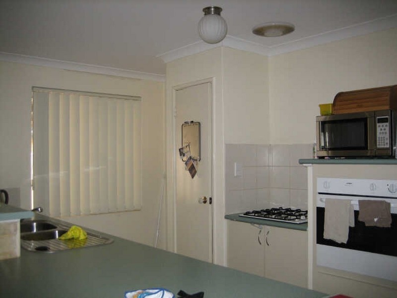 9 Windchime Terrace, Atwell WA 6164