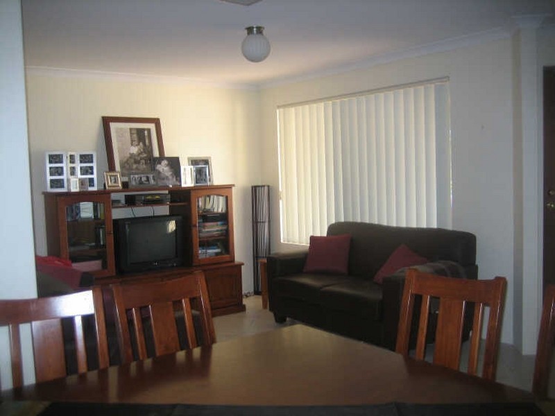 9 Windchime Terrace, Atwell WA 6164