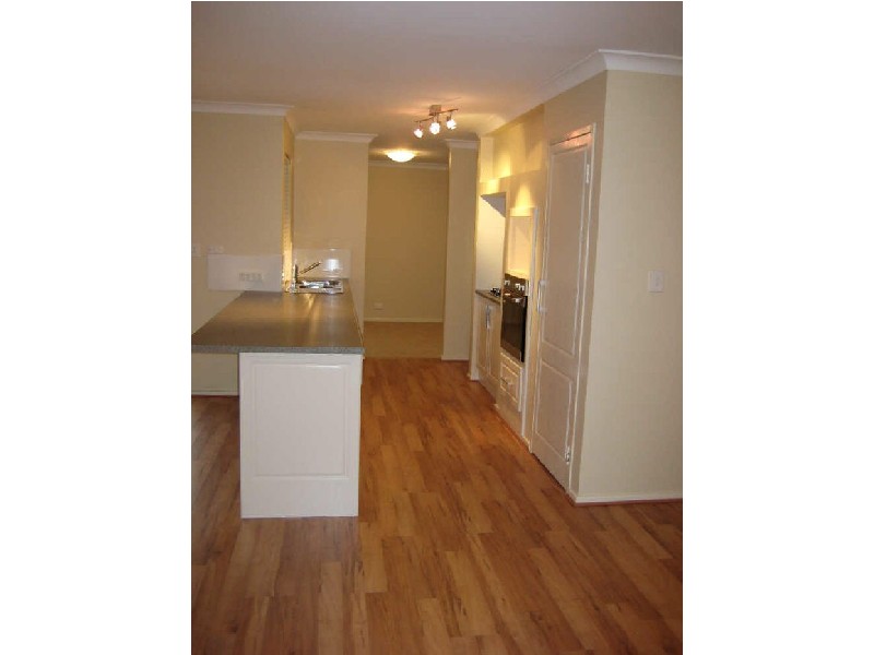 33 Collett Way, Leeming WA 6149