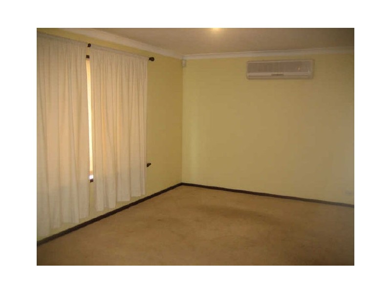 49 Burnett Avenue, Leeming WA 6149