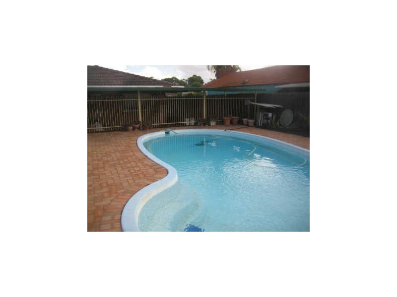 49 Burnett Avenue, Leeming WA 6149