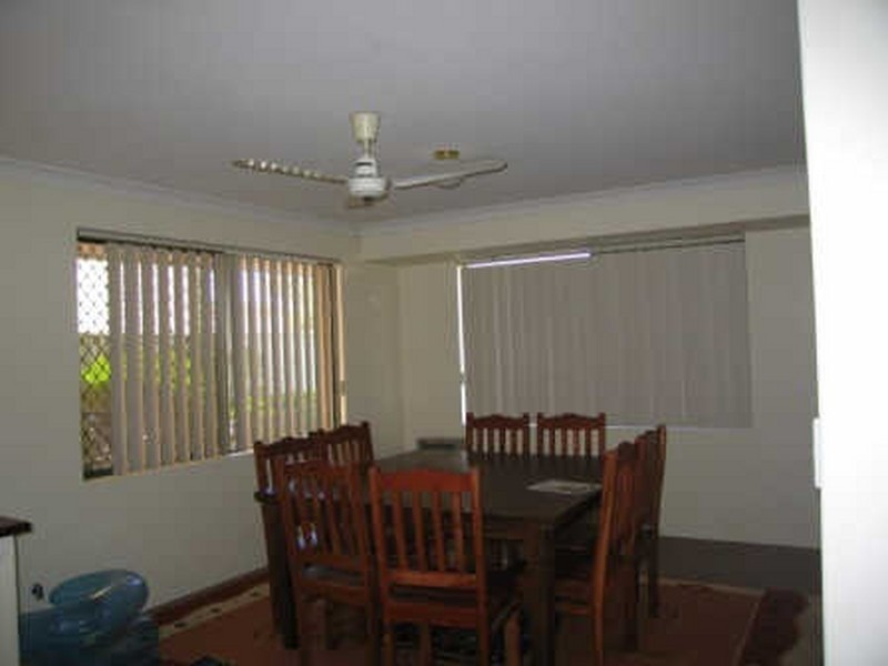 4 Molloy Circuit, Atwell WA 6164