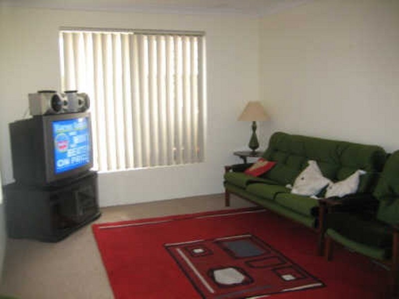 4 Molloy Circuit, Atwell WA 6164