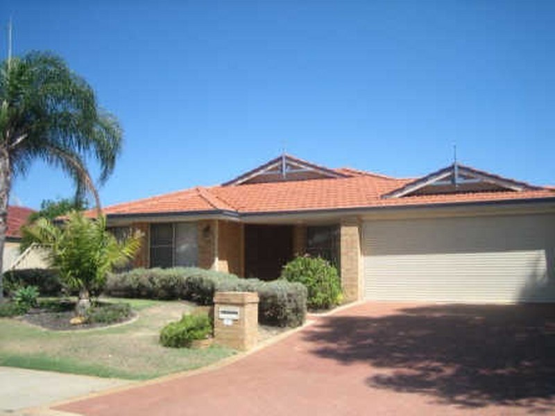 35 Geranium Place, Canning Vale WA 6155