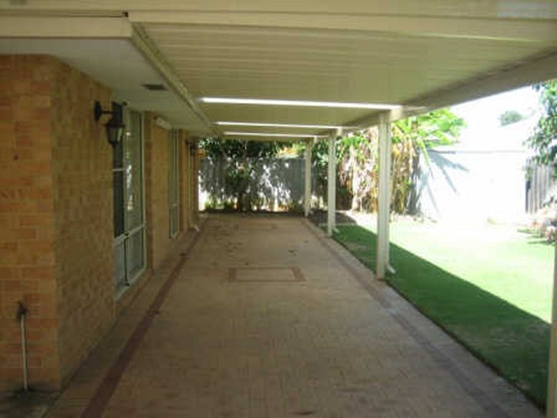 35 Geranium Place, Canning Vale WA 6155