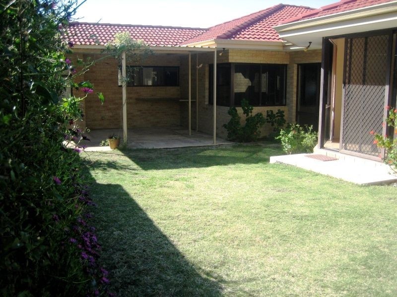 5 Harwood Rise, Leeming WA 6149