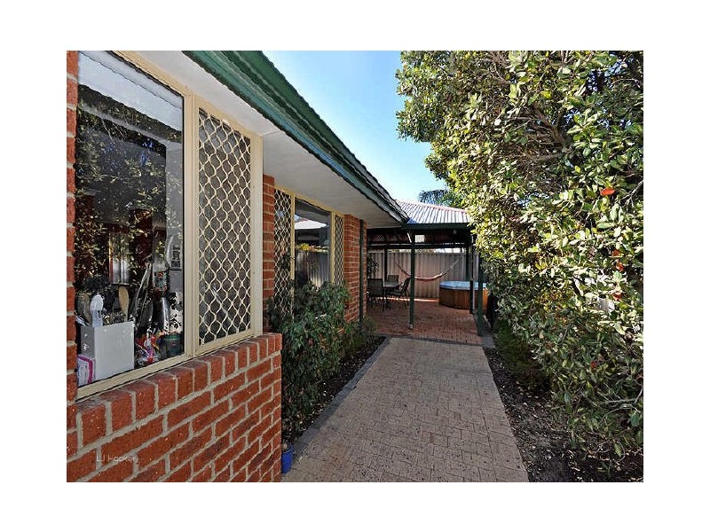 11A Timber Ridge Retreat, Leeming WA 6149