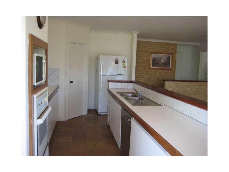 11 Athel Court, Leeming WA 6149