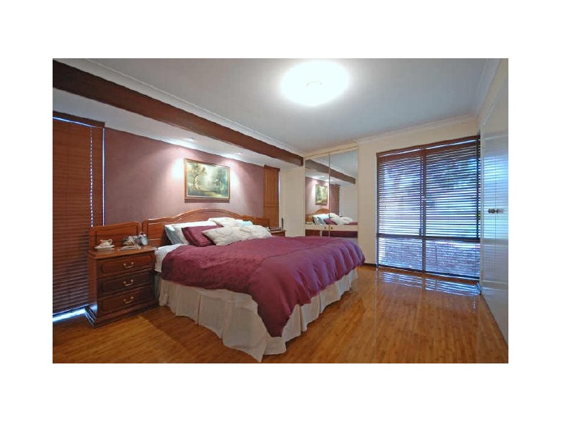 14 Harrington Crescent, Leeming WA 6149