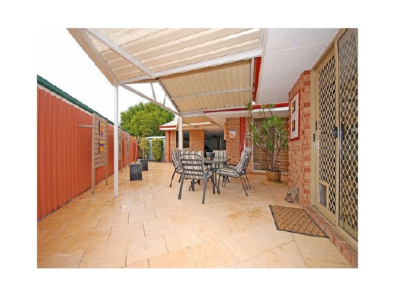 5 Earnshaw Loop, Leeming WA 6149