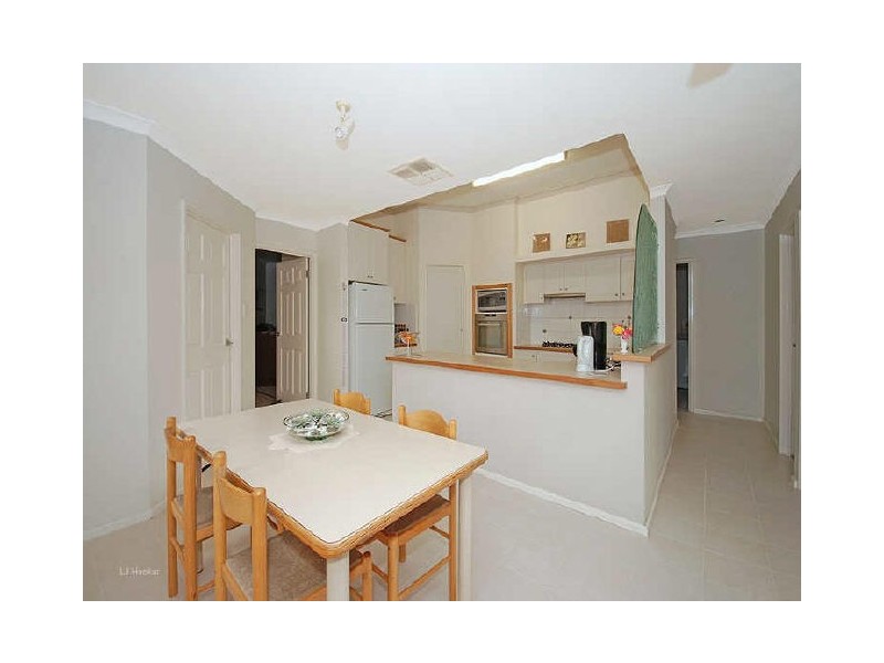 5 Earnshaw Loop, Leeming WA 6149