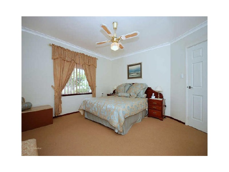 5 Earnshaw Loop, Leeming WA 6149