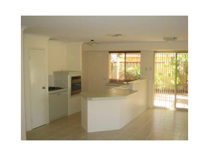 34 St Claire Gardens, Atwell WA 6164