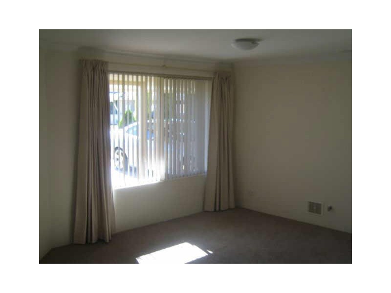 34 St Claire Gardens, Atwell WA 6164