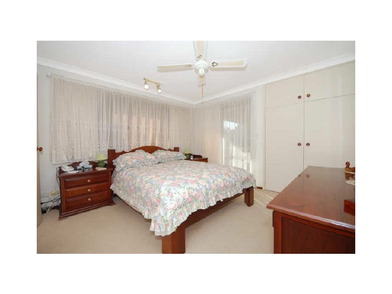 2 Leahy Court, Leeming WA 6149