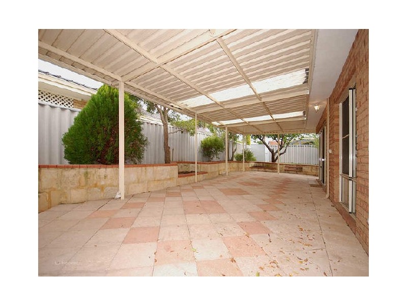 24 Greencroft Gardens, Leeming WA 6149
