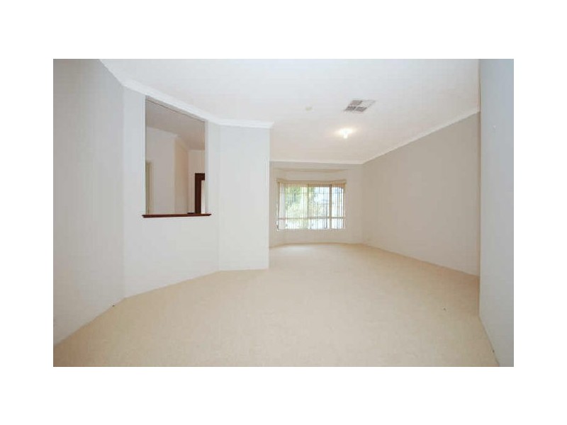24 Greencroft Gardens, Leeming WA 6149