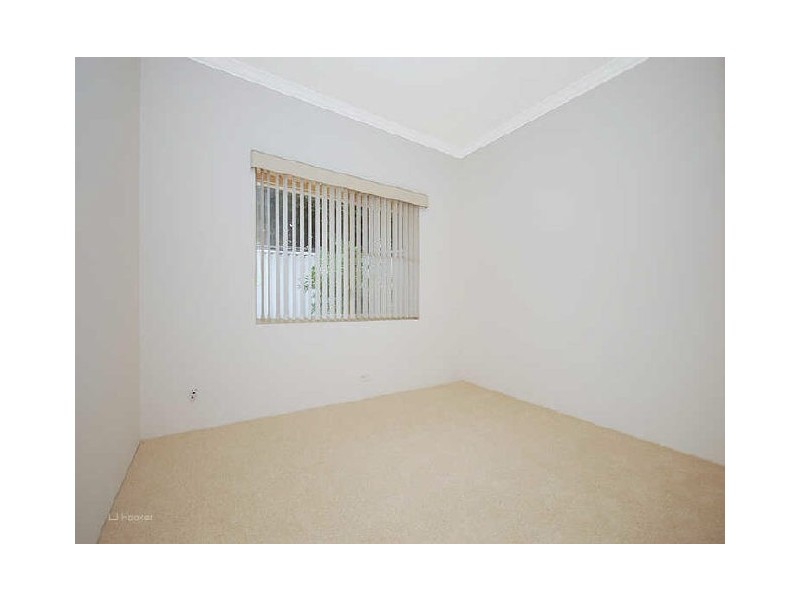 24 Greencroft Gardens, Leeming WA 6149