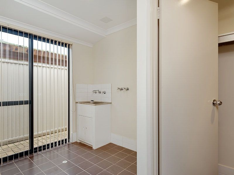16 Heathcote Way, Bertram WA 6167