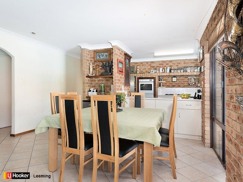 13 Rolland Court, Leeming WA 6149