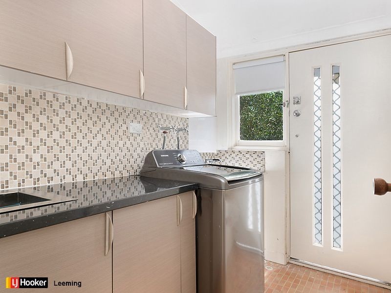 13 Rolland Court, Leeming WA 6149