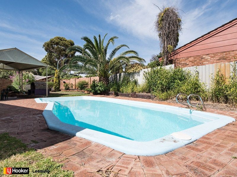 13 Rolland Court, Leeming WA 6149