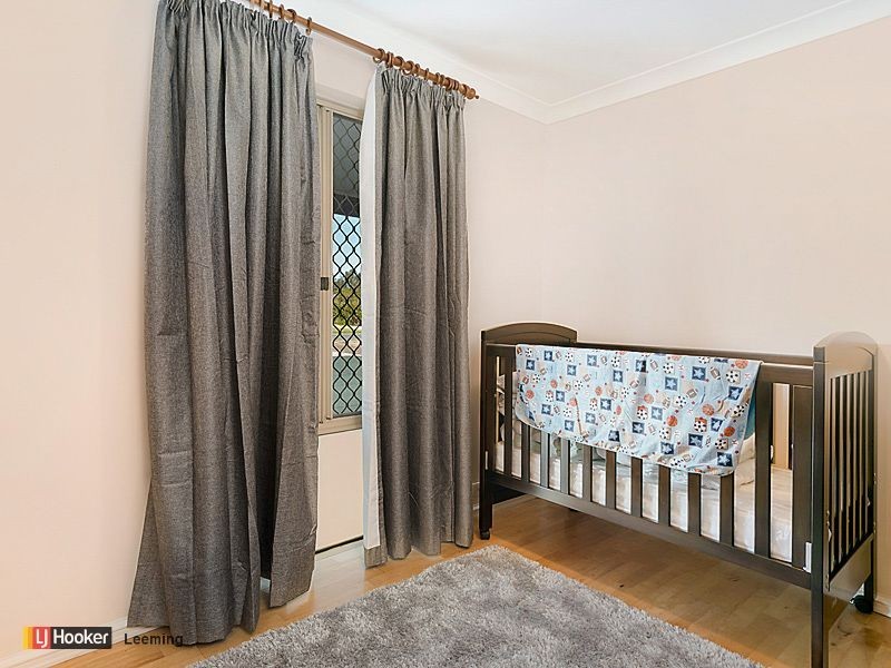 1 Gilchrist Avenue, Bibra Lake WA 6163