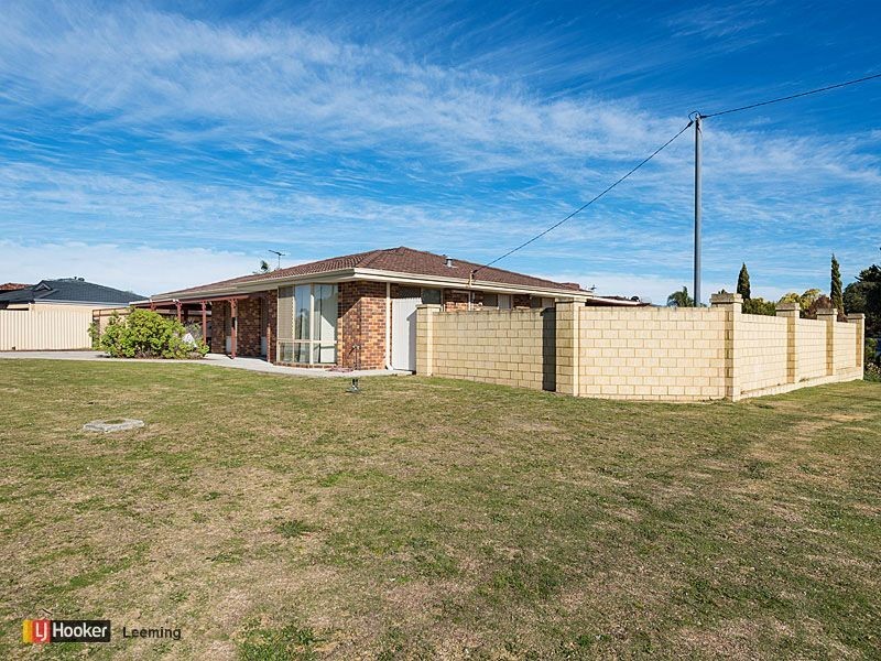 1 Gilchrist Avenue, Bibra Lake WA 6163