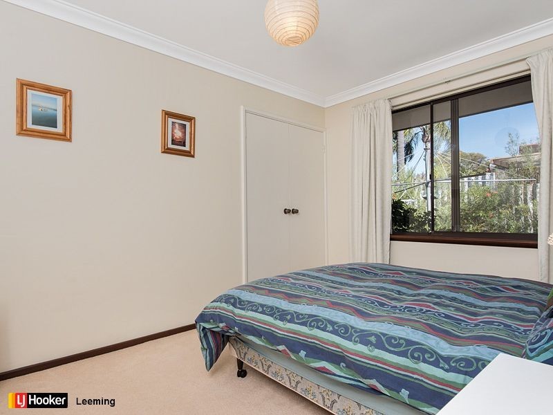 9 Keys Court, Leeming WA 6149