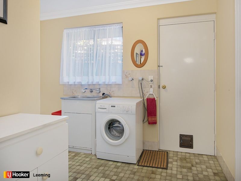 9 Keys Court, Leeming WA 6149