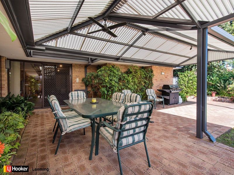 9 Keys Court, Leeming WA 6149