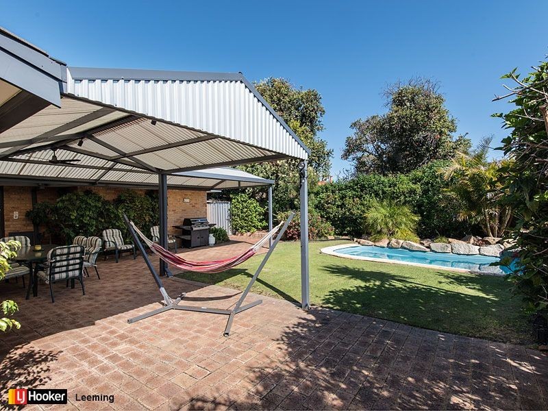 9 Keys Court, Leeming WA 6149