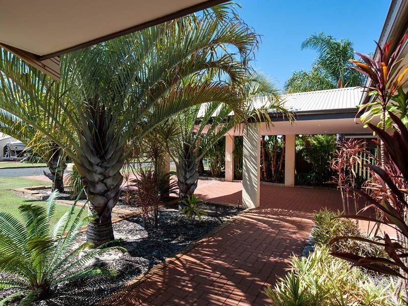 4 Ashton Place, Leeming WA 6149