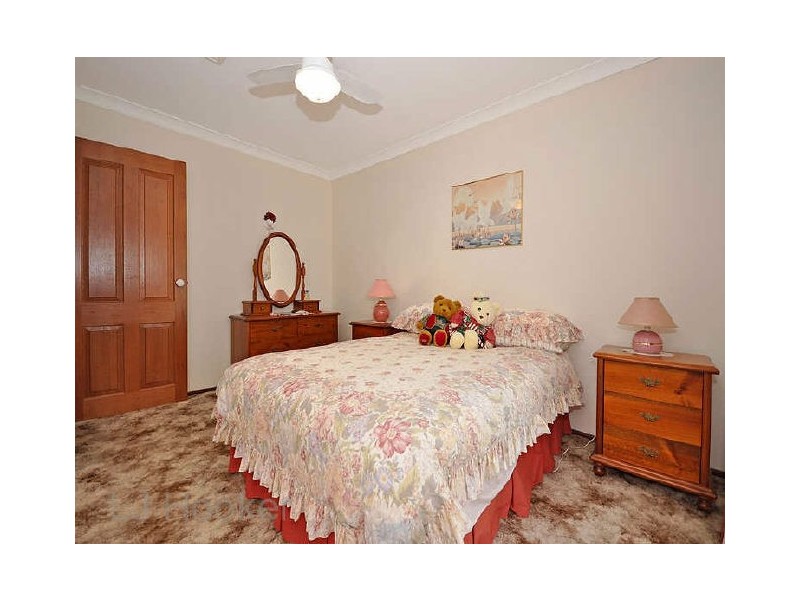 8 Rolland Court, Leeming WA 6149
